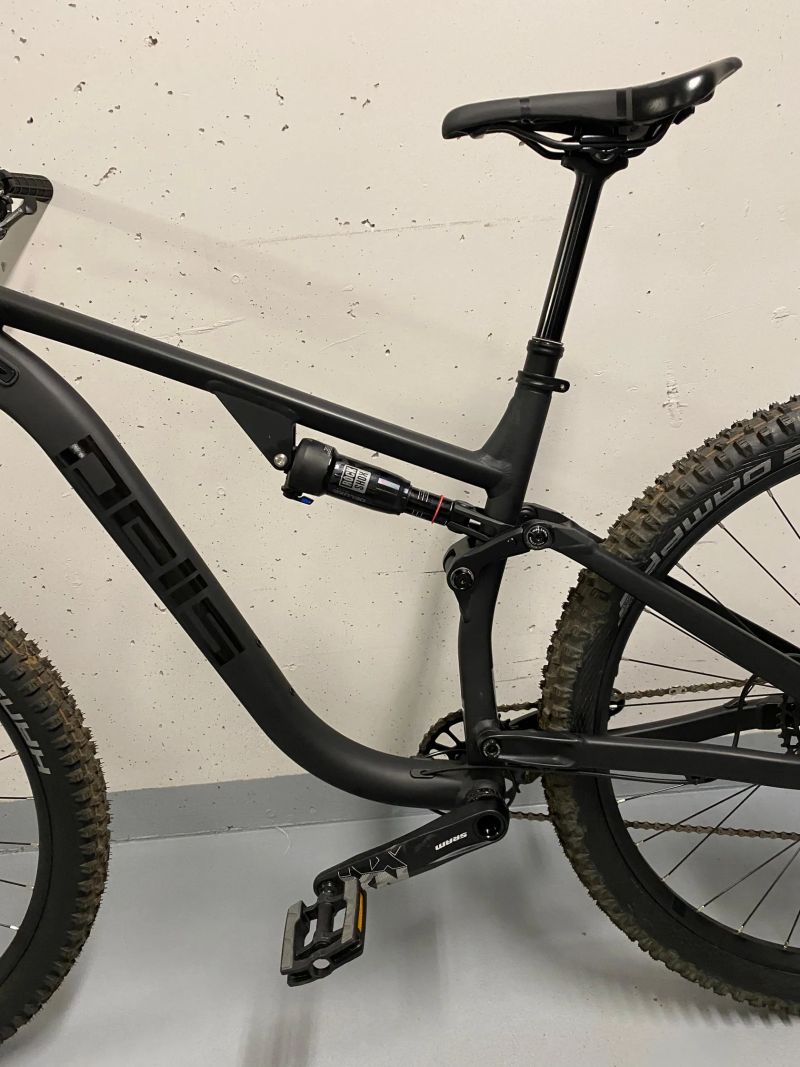 Pells PELLS Tarpan TR 2 Black