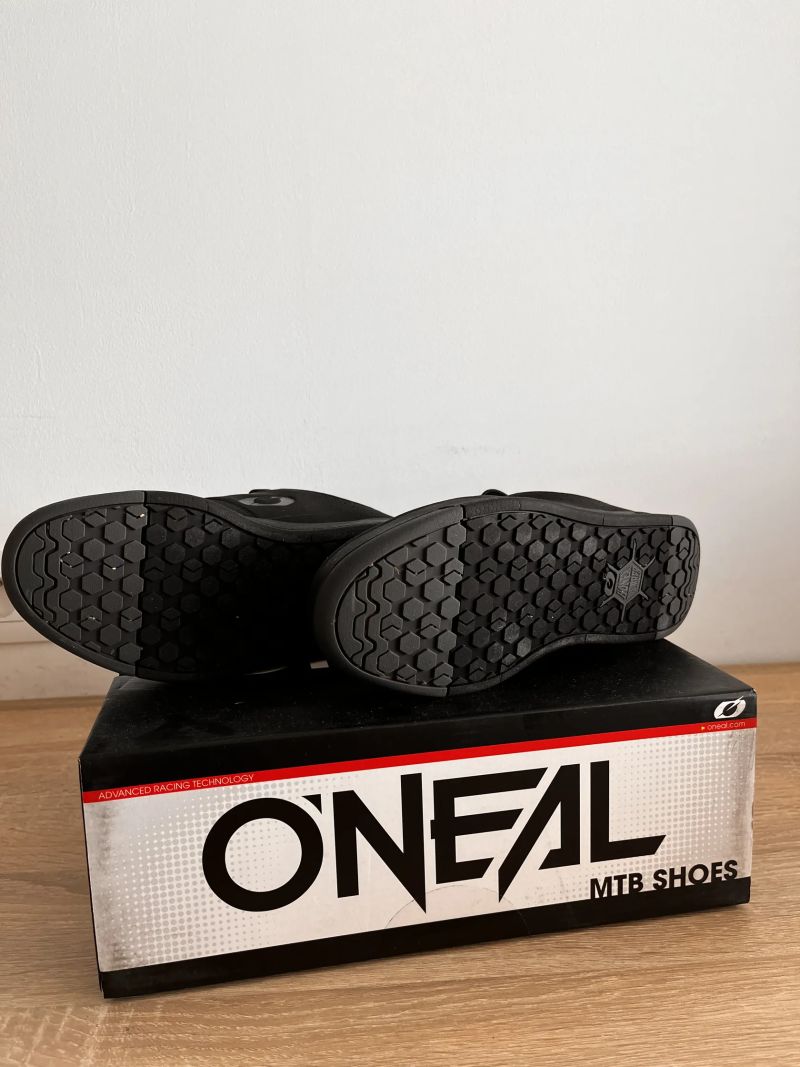 Boty O'neal pumps flat 2023
