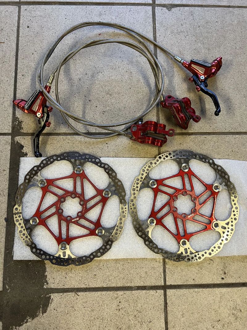 Hope tech 3 V4 s kotouci 220mm 