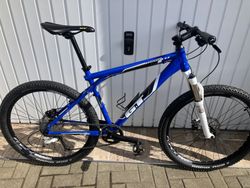 GT PRO MALÉ ZÁVODNÍKY