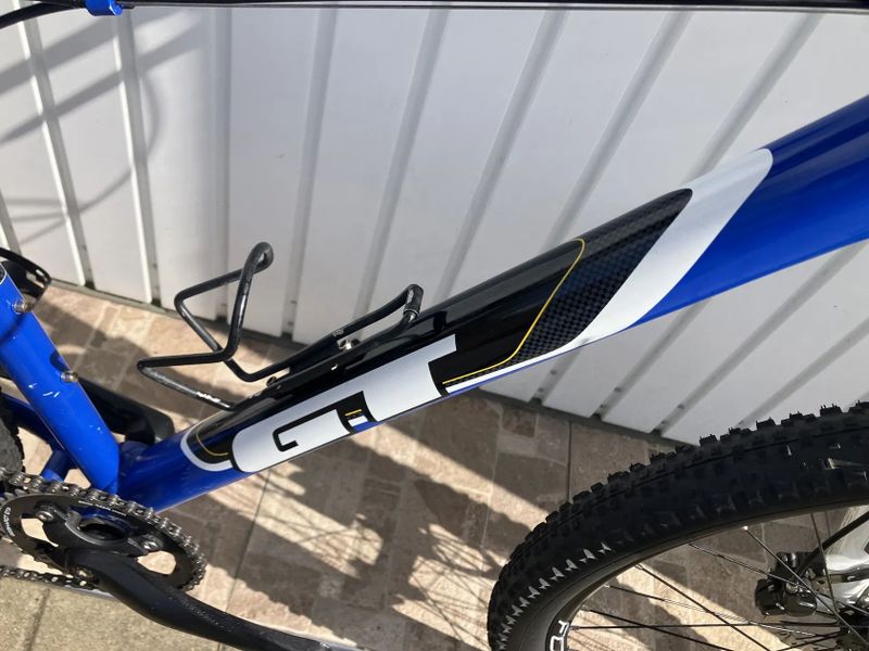 GT PRO MALÉ ZÁVODNÍKY