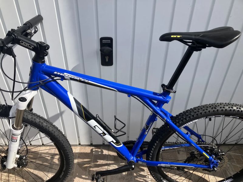 GT PRO MALÉ ZÁVODNÍKY