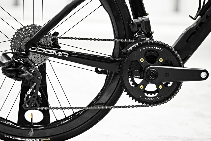 Pinarello New Dogma F MY26, Campagnolo Super-Record 2x13s, Carbon-Ti, Campagnolo, 3T