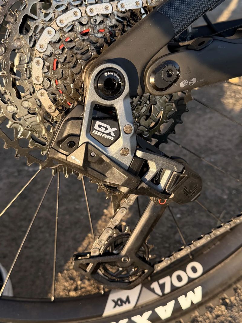 Canyon Spectral cf 8 vel. M