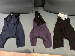 7Mesh cyklistické kraťasy a dresy