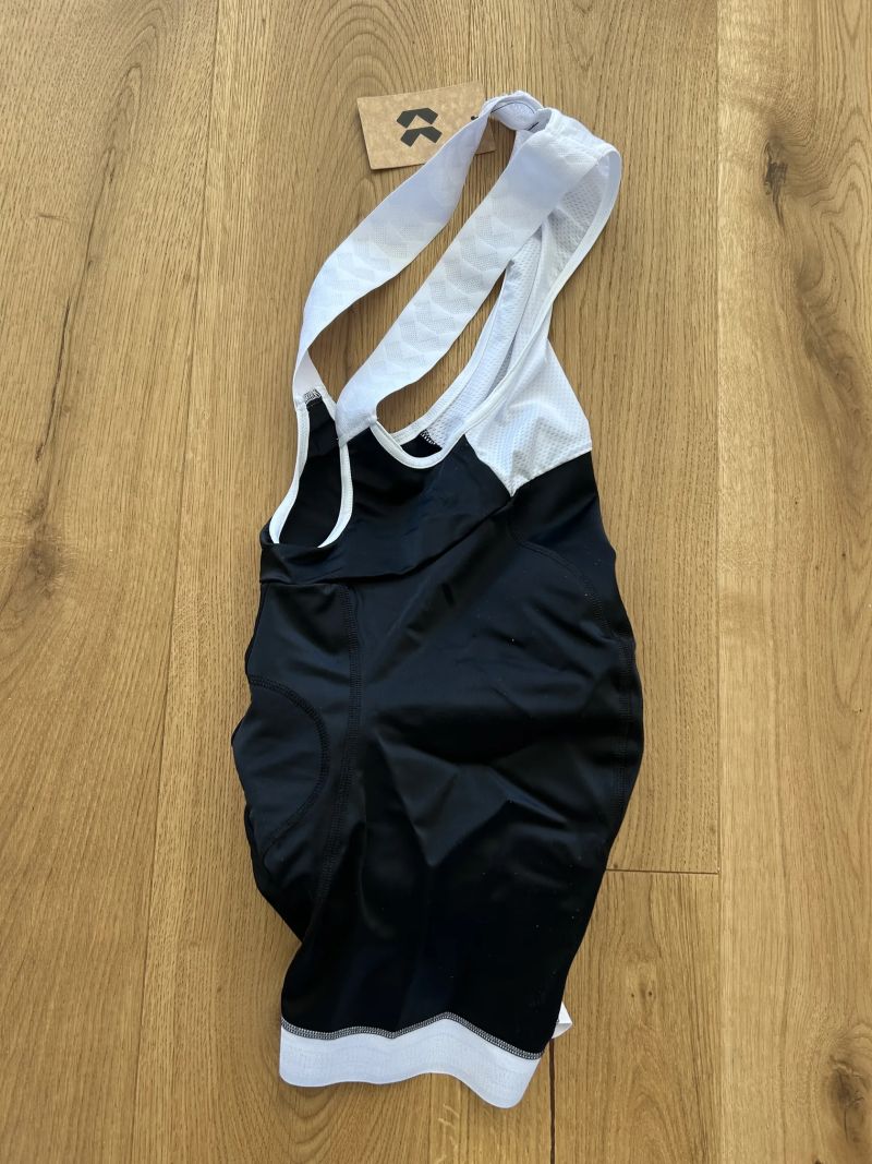 Nové černé kraťasy Kalas - velikost S