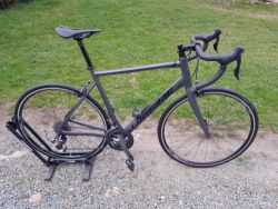 Silniční kolo Lapierre r. 2024 s koly DT Swiss 1600 g