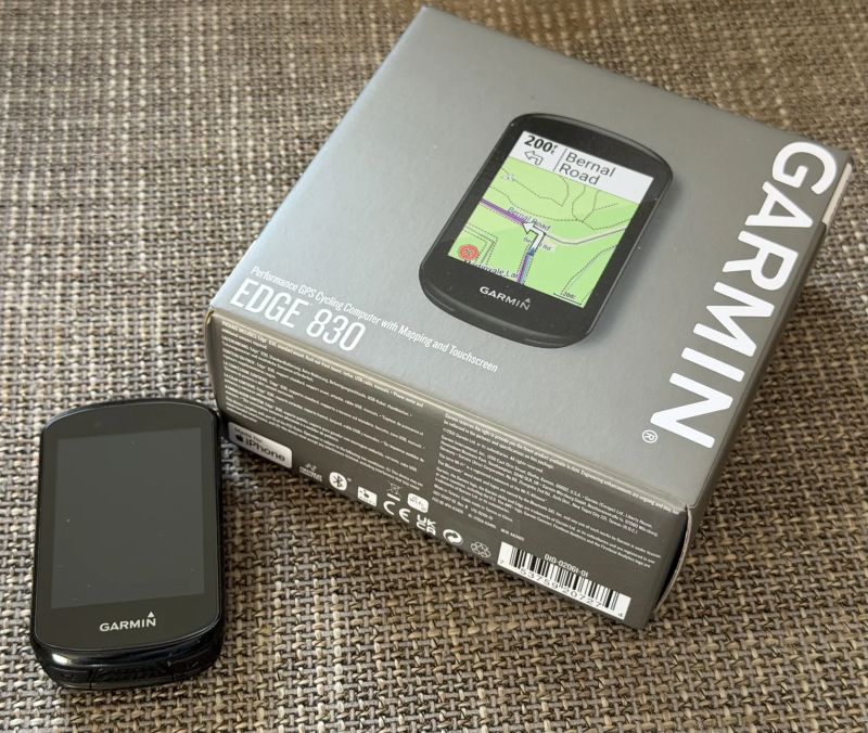cyklopočítač Garmin Edge 830