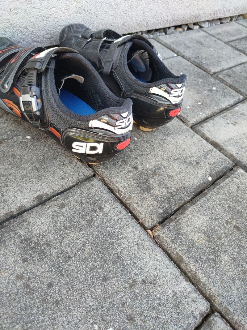 Sidi carbon 400,-
