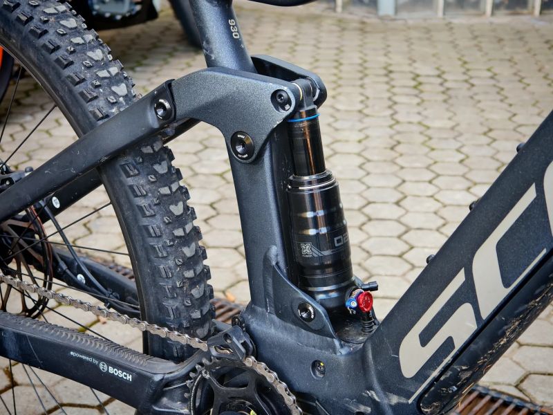 Scott Strike 920 e ride