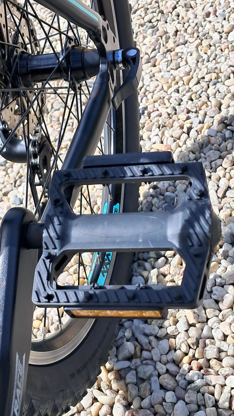 Prodám Leader Fox MXC Lady 