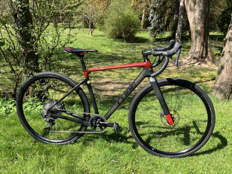 Cube Nuroad C:62 Pro carbon vel. 53 (S)