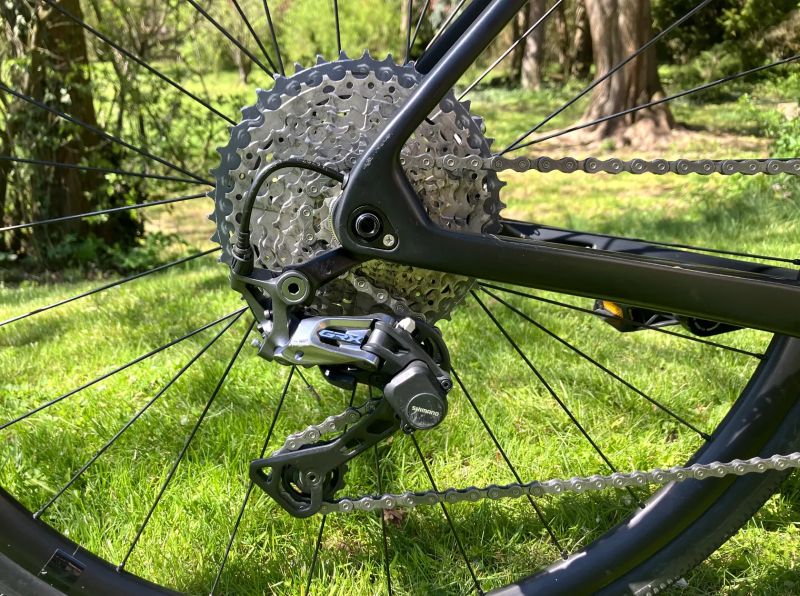 Cube Nuroad C:62 Pro carbon vel. 56 (M)