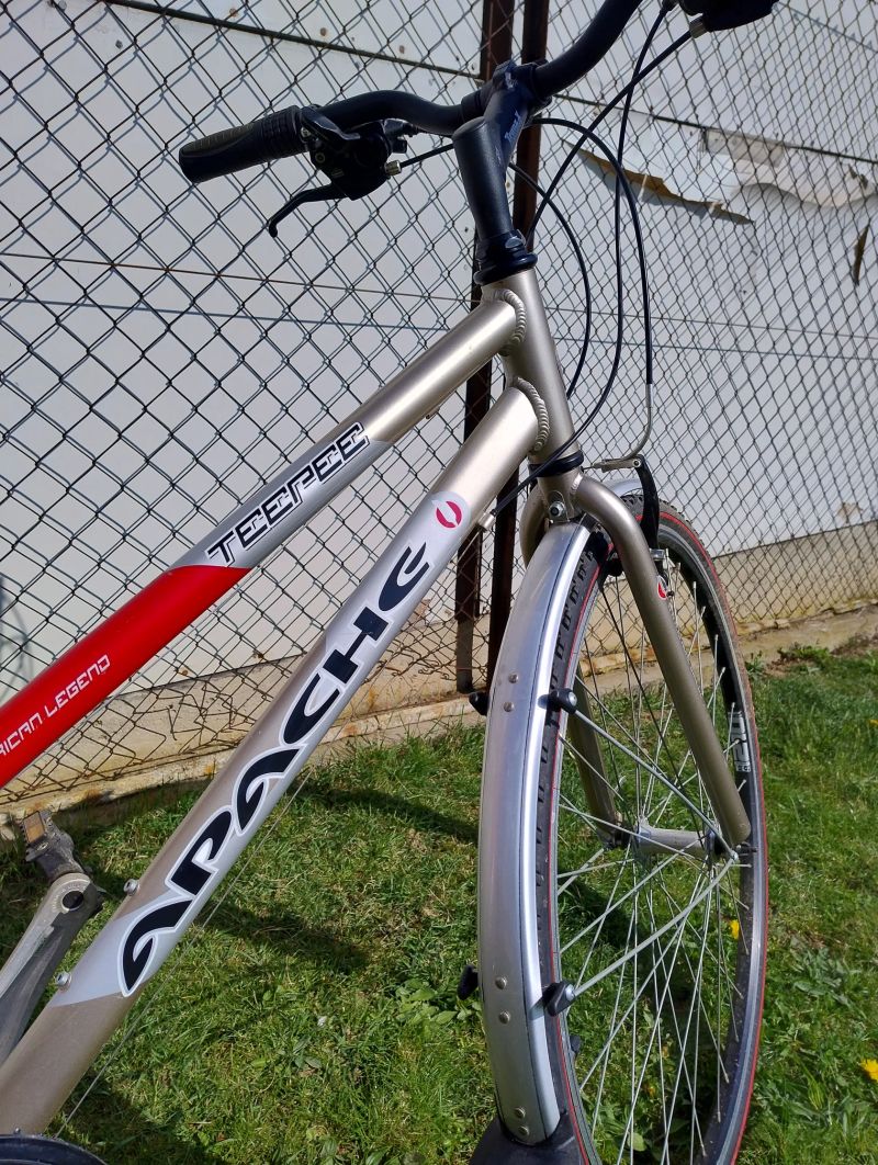 Dámské kolo Apache Teepee