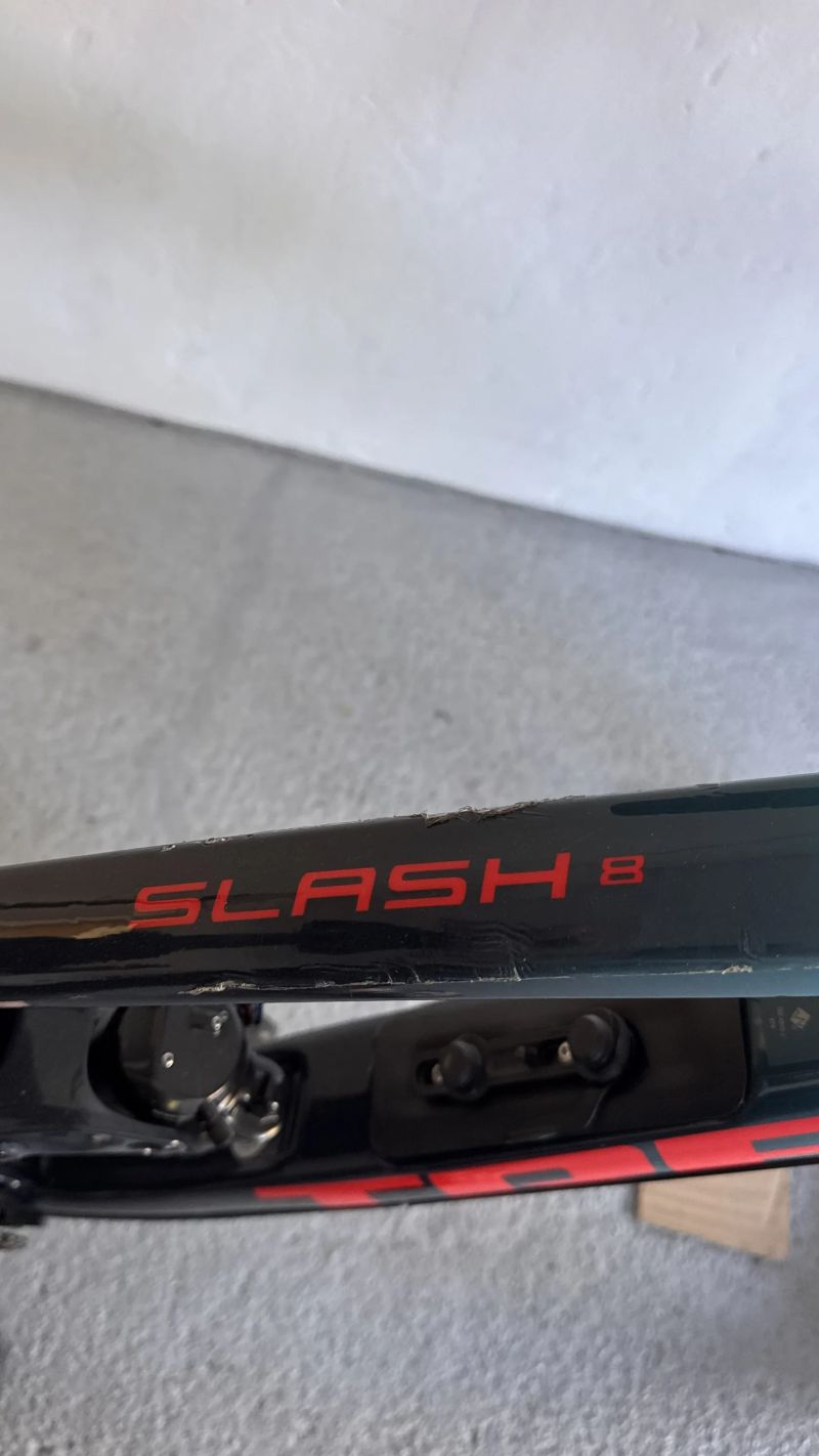 Trek Slash 8 gen5 L