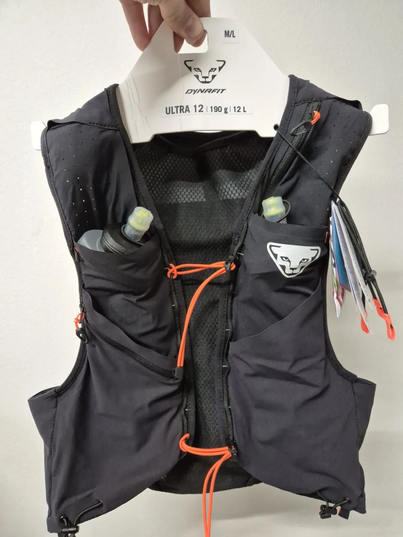 Batoh Dynafit Ultra 12 velikosti M/L a XL