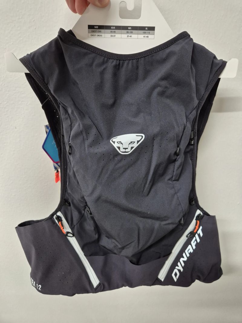 Batoh Dynafit Ultra 12 velikosti M/L a XL