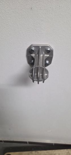 HAKR držák nosiče na zeď