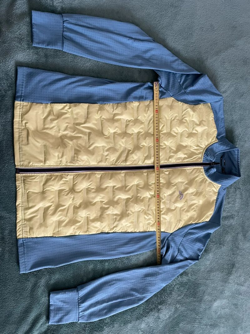 Nové i použité oblečení pro velké jezdce - kraťasy, dresy, bundy, tílka, větrovka, návleky