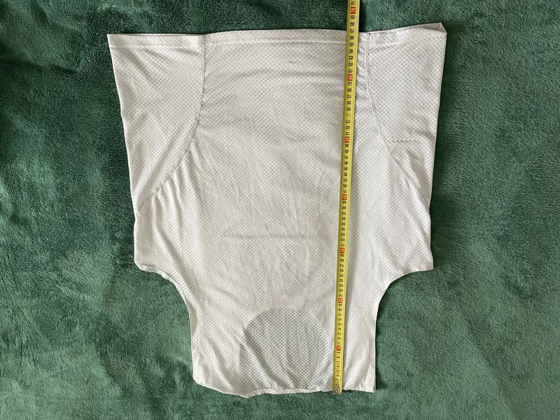 Nové i použité oblečení pro velké jezdce - kraťasy, dresy, bundy, tílka, větrovka, návleky