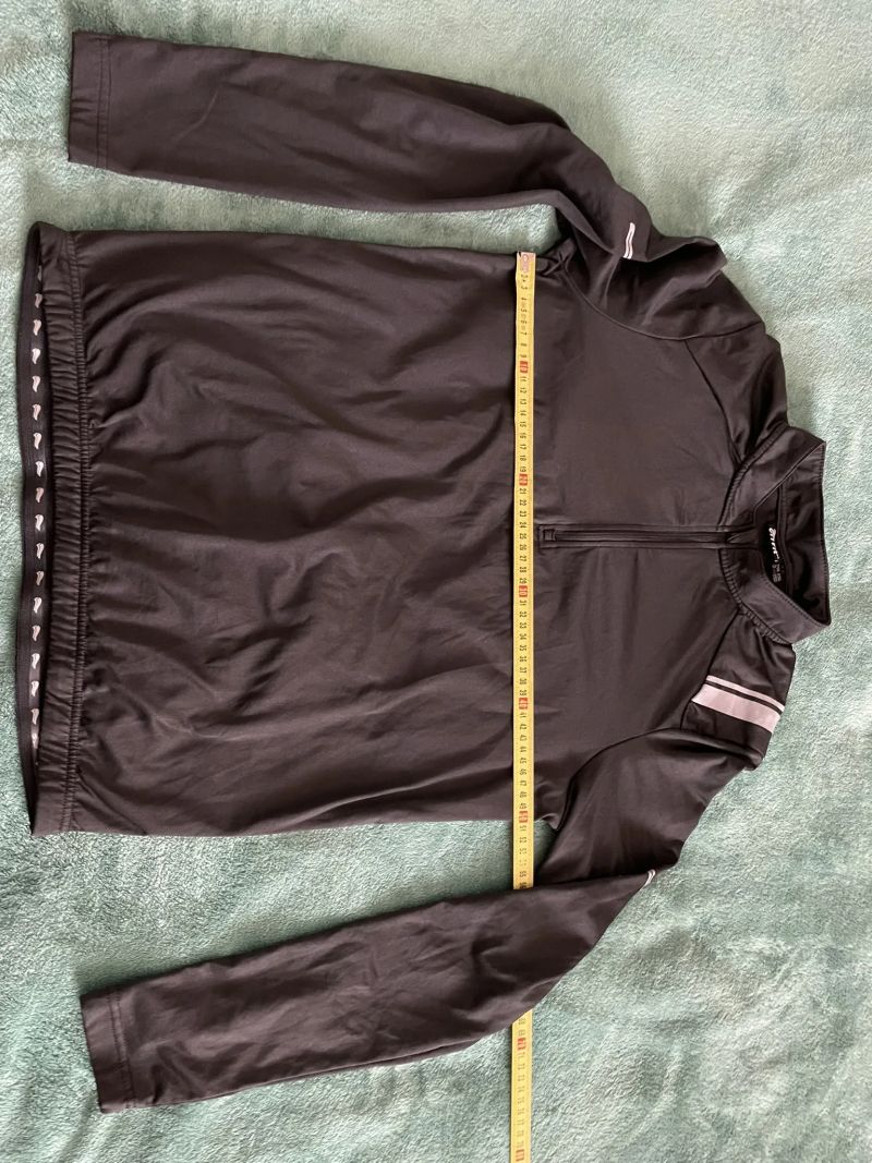 Nové i použité oblečení pro velké jezdce - kraťasy, dresy, bundy, tílka, větrovka, návleky