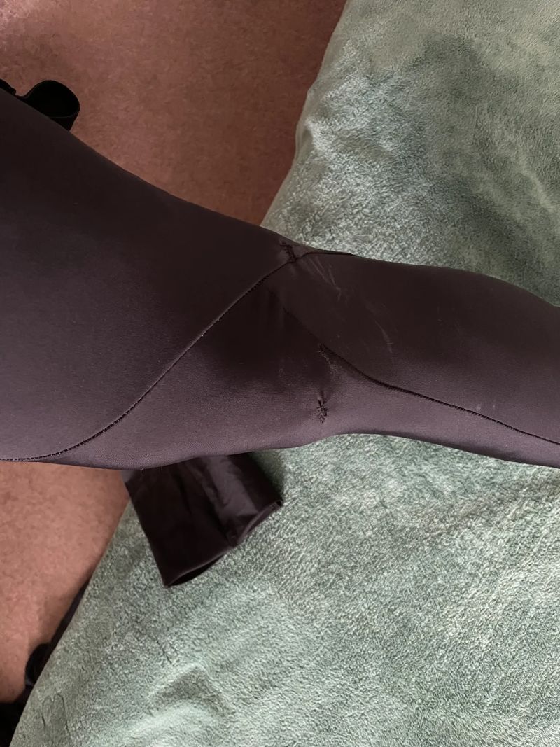 Nové i použité oblečení pro velké jezdce - kraťasy, dresy, bundy, tílka, větrovka, návleky