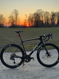 ARC8 Escapee DB ULTEGRA DI2 2023