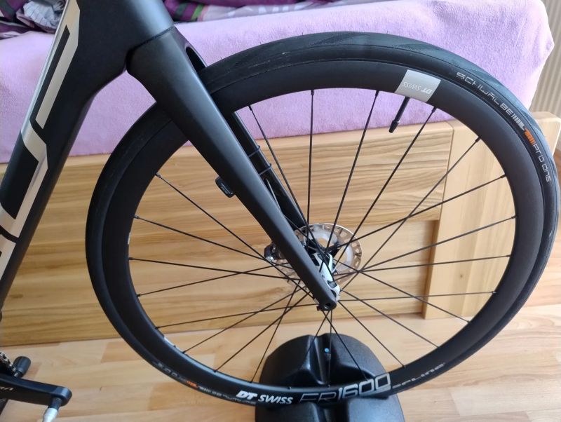 Superior X-road Team issue Di2