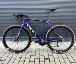 Canyon Ultimate CFR ,Shimano Dura - Ace