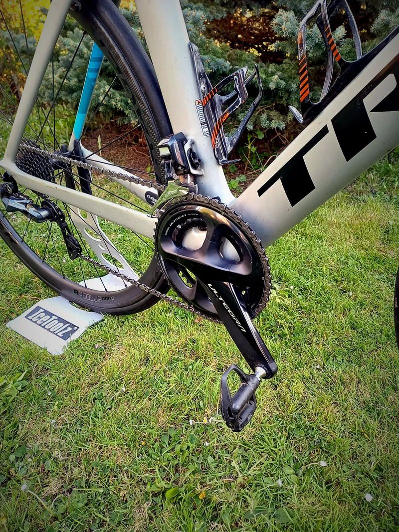 Trek Madone 9.5 – závodní stroj do civilních rukou