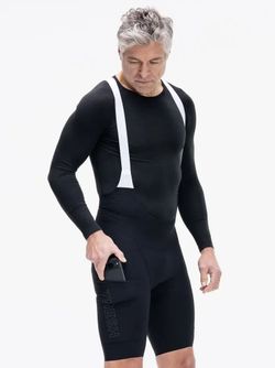 7Mesh cyklistické kraťasy a dres