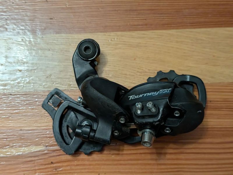 Shimano přehazovačky Tourney