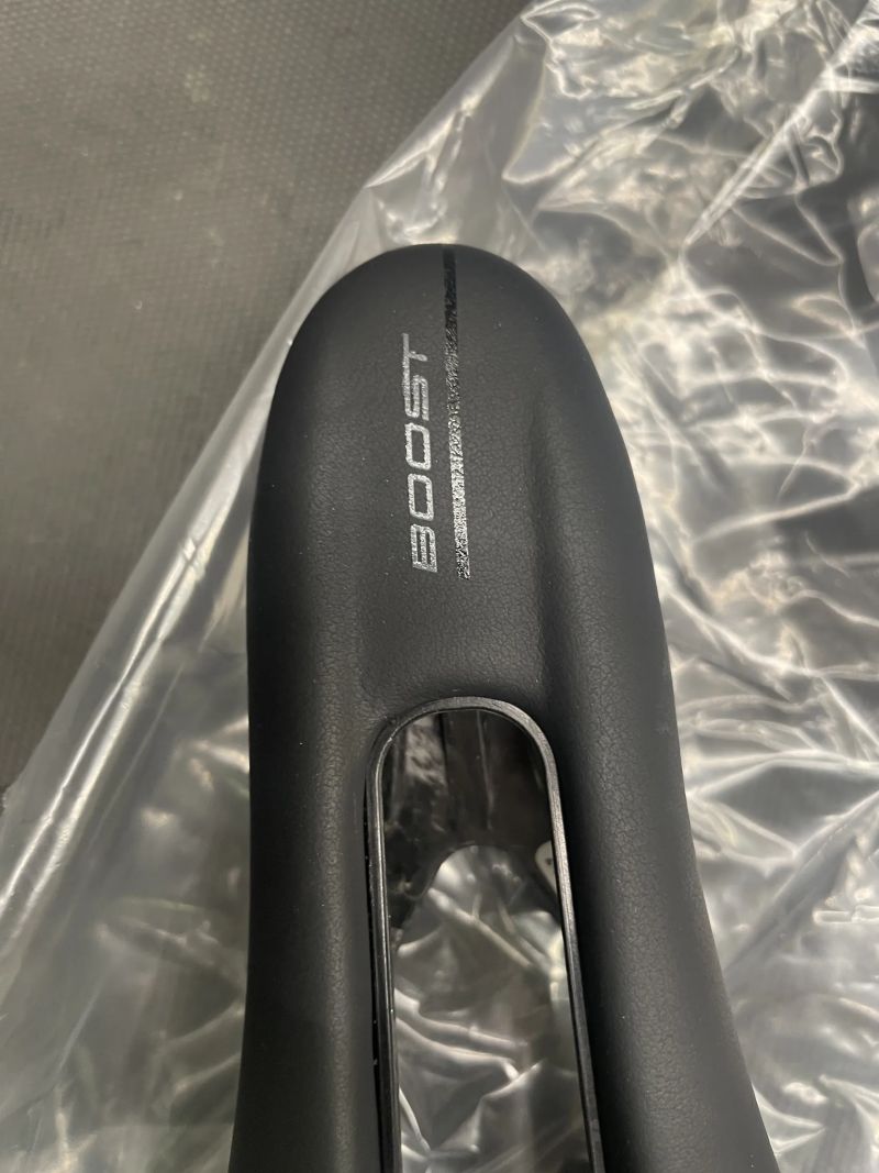 sedlo SELLE ITALIA SLR Boost Superflow Carbon - 128g