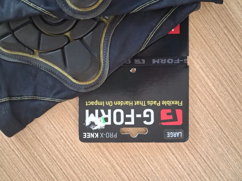 chrániče G-Form Pro-X kolena +lokty