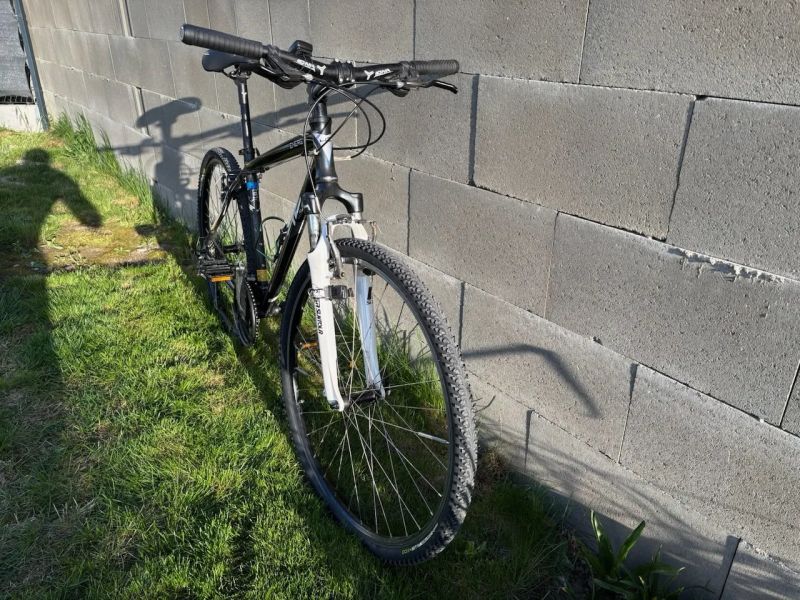 Trekové kolo 4EVER s novým pohonem a po servisu