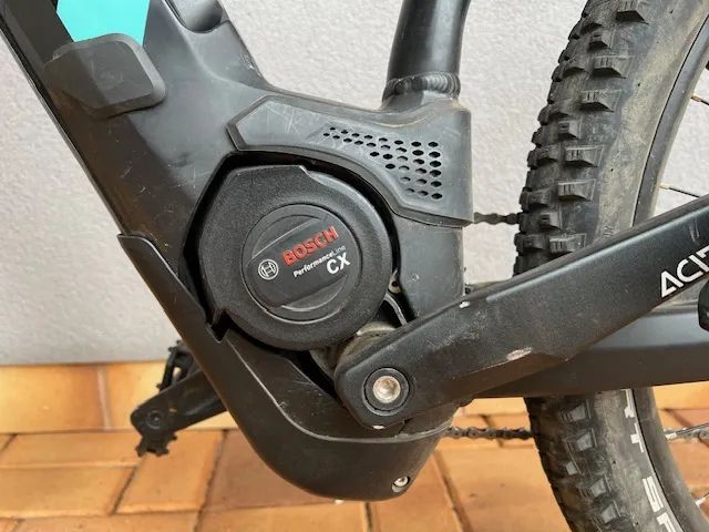 Cube Access Hybrid Pro 500