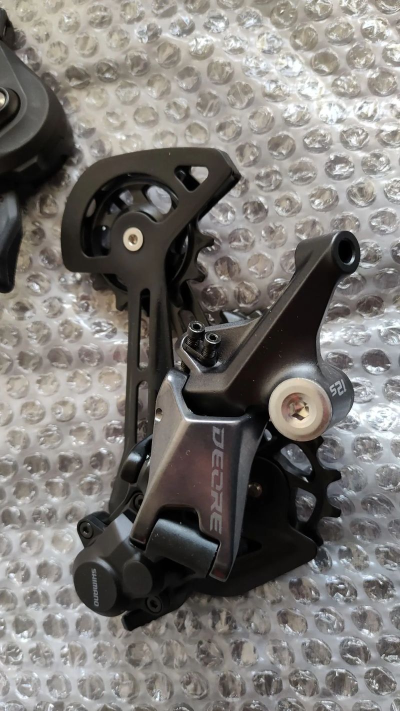 Přehazovačka a řazení 12sp Shimano Deore