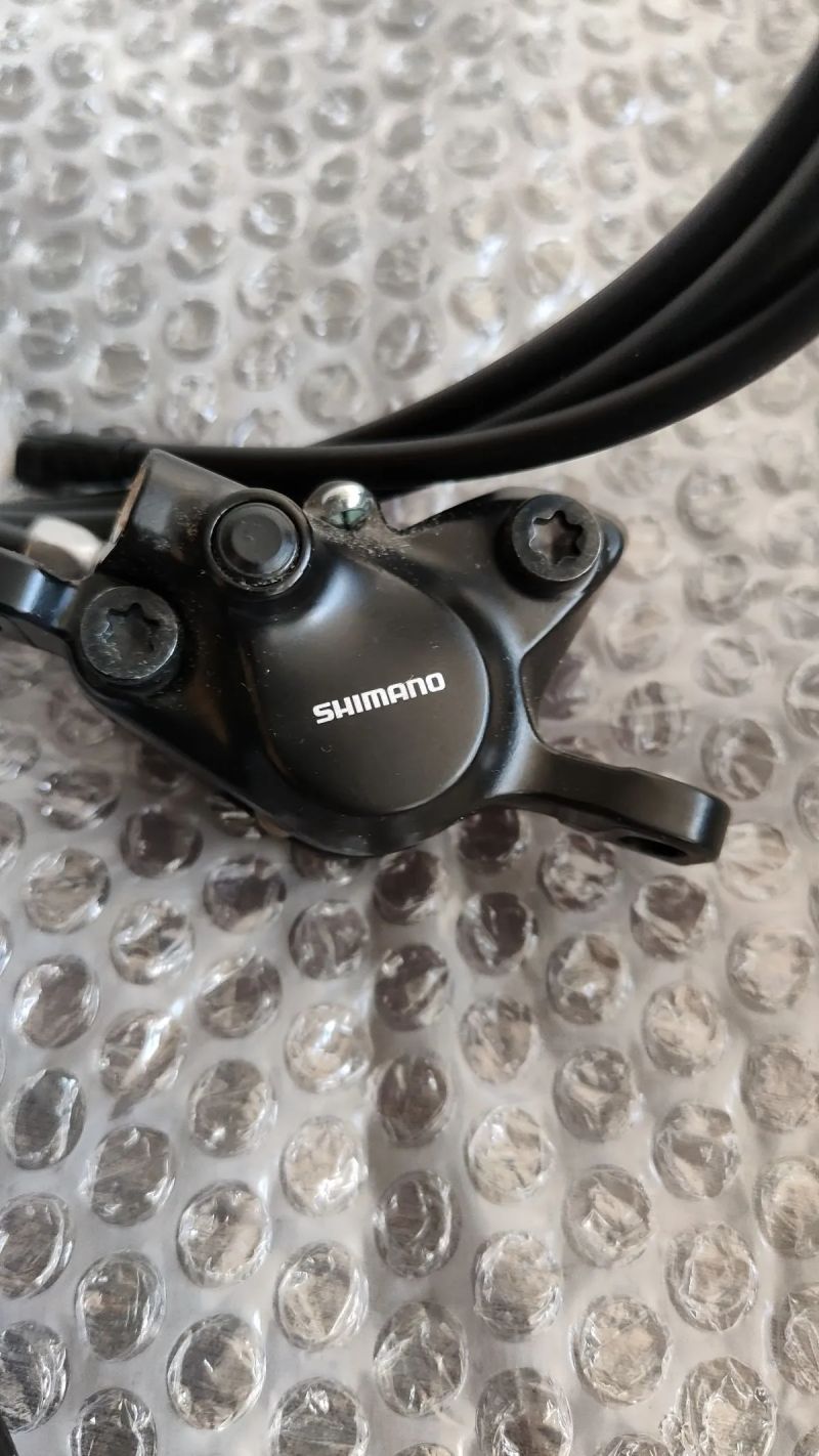 Hydraulické brzdy Shimano MT200