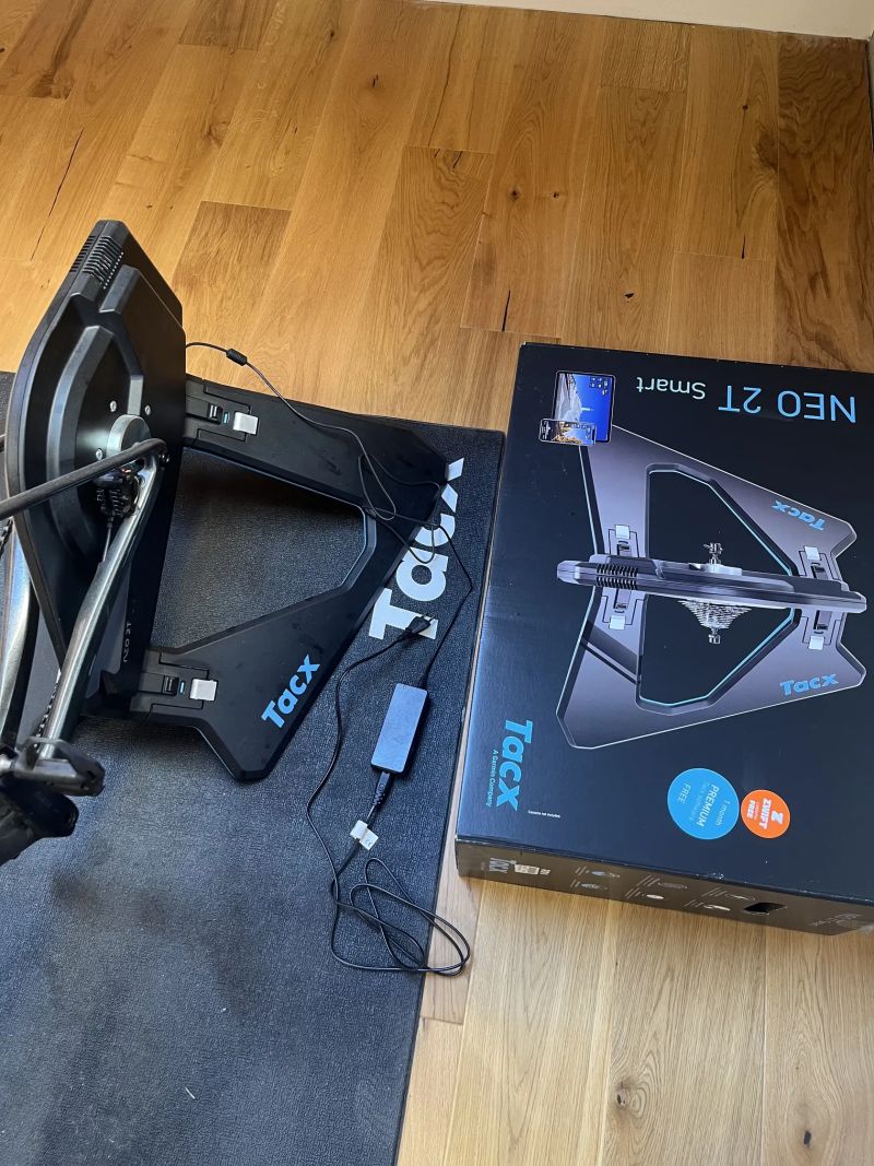 Tacx neo 2T- používaný jednu zimu 