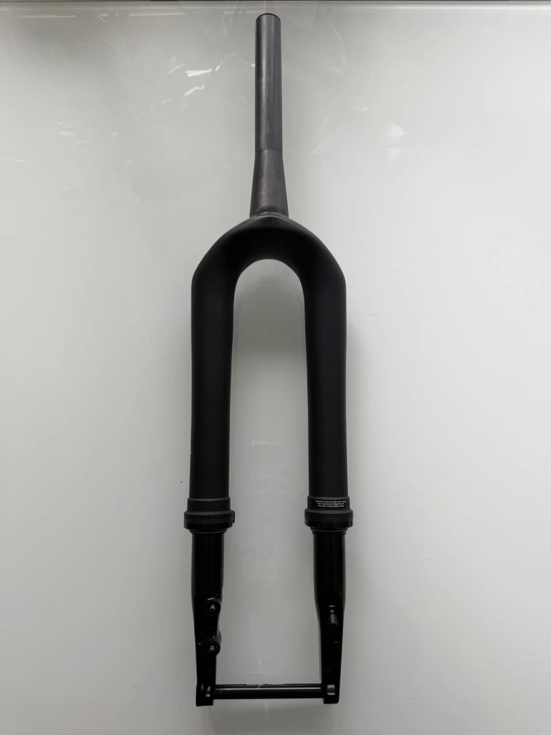 Gravel vidlice Cane Creek Invert CS