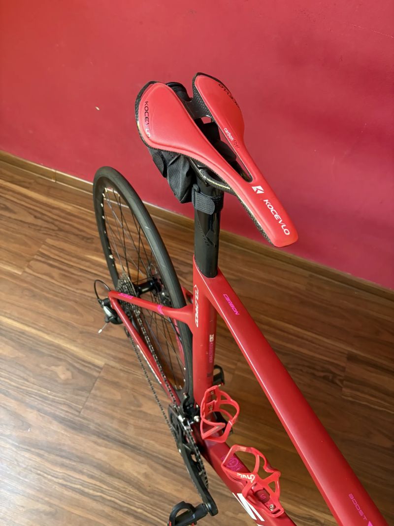 Silniční kolo SAVA