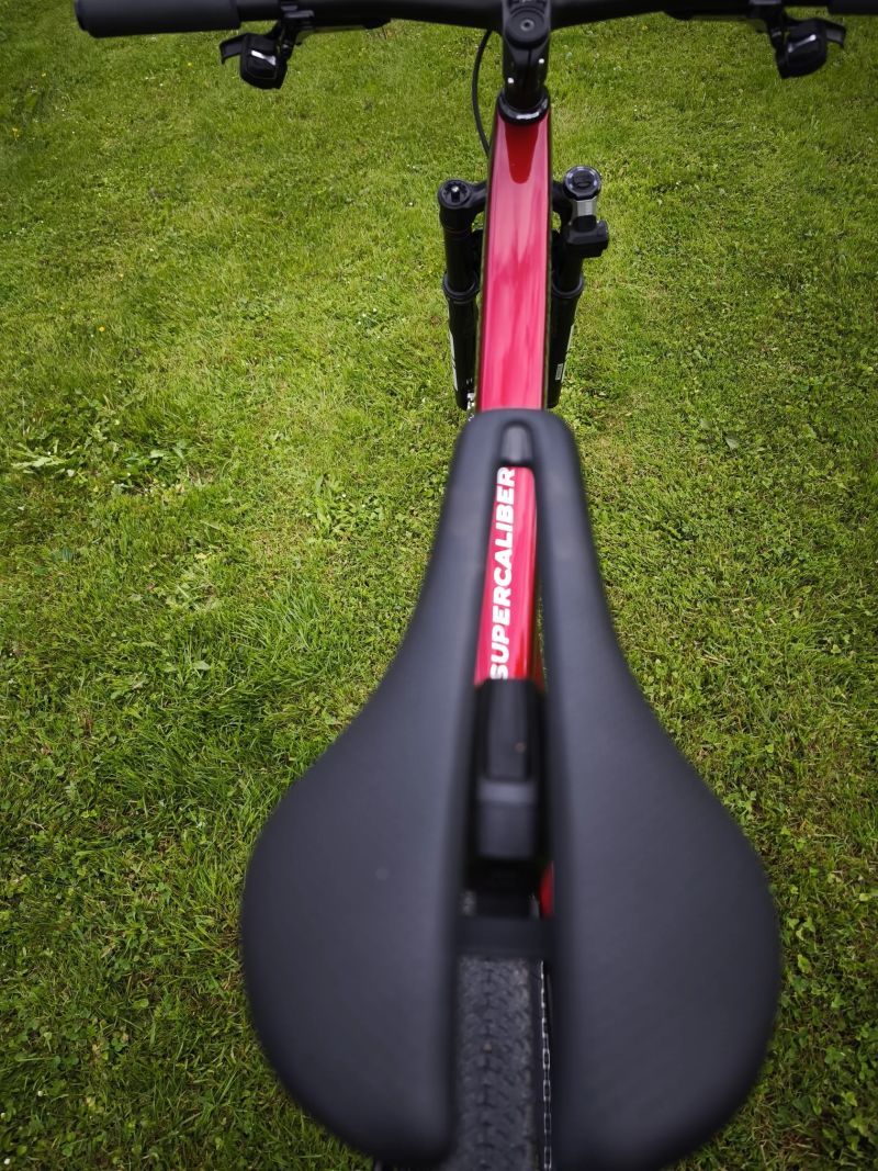 TREK SUPERCALIBER SLR 9.9 Flight Attendant Gen2