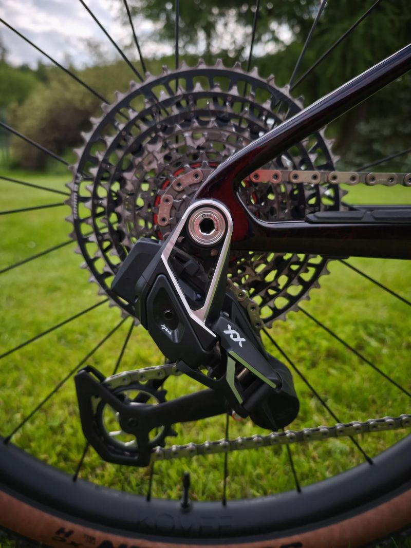 TREK SUPERCALIBER SLR 9.9 Flight Attendant Gen2