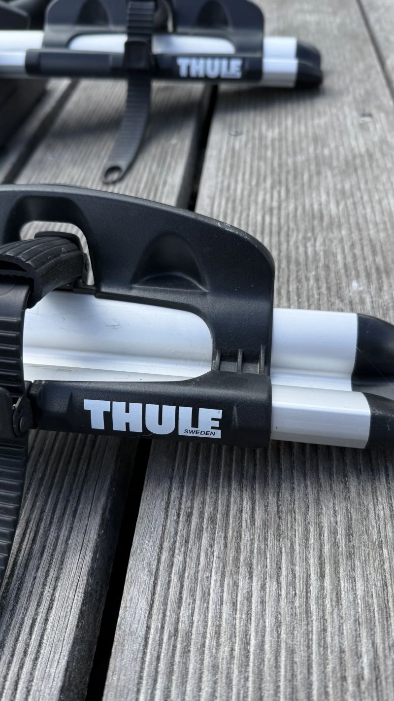 Střešní nosič THULE sada 3 ks