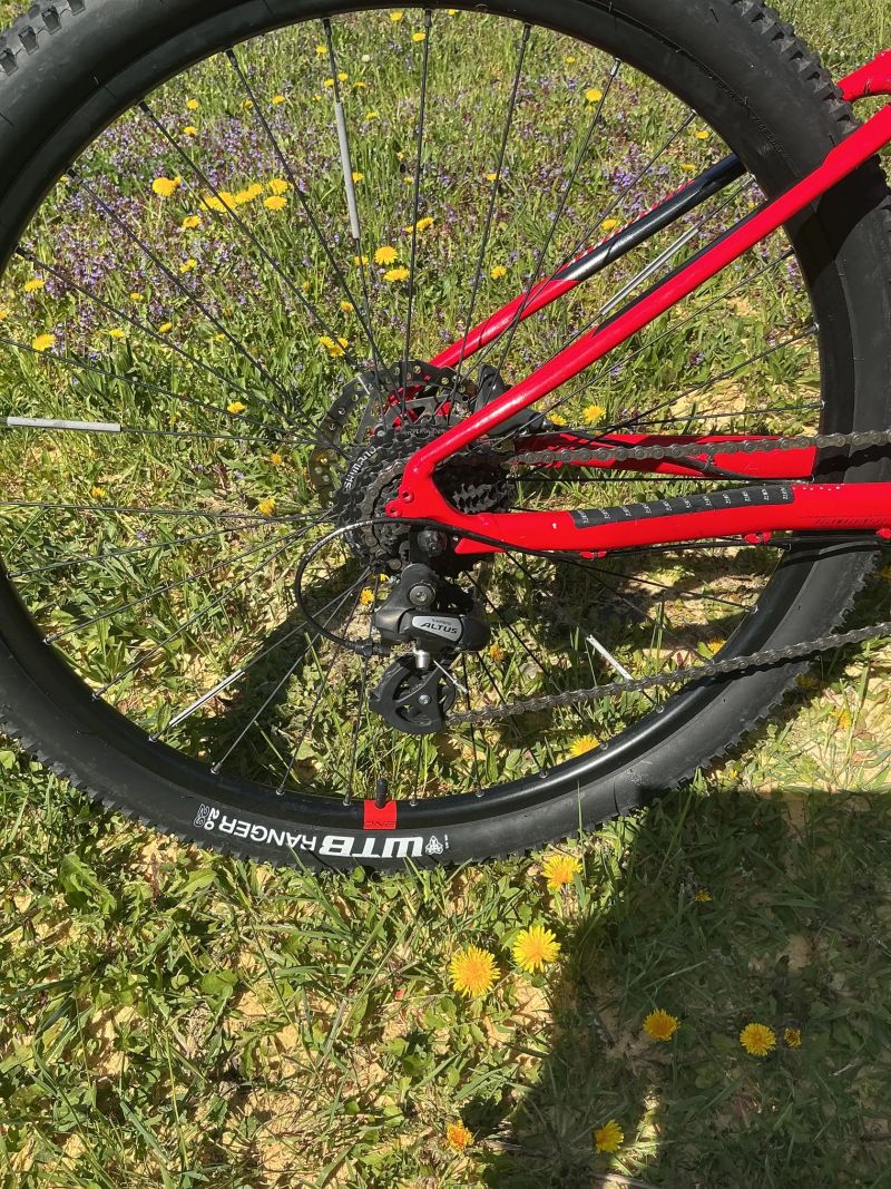 Rock Machine Manhattan