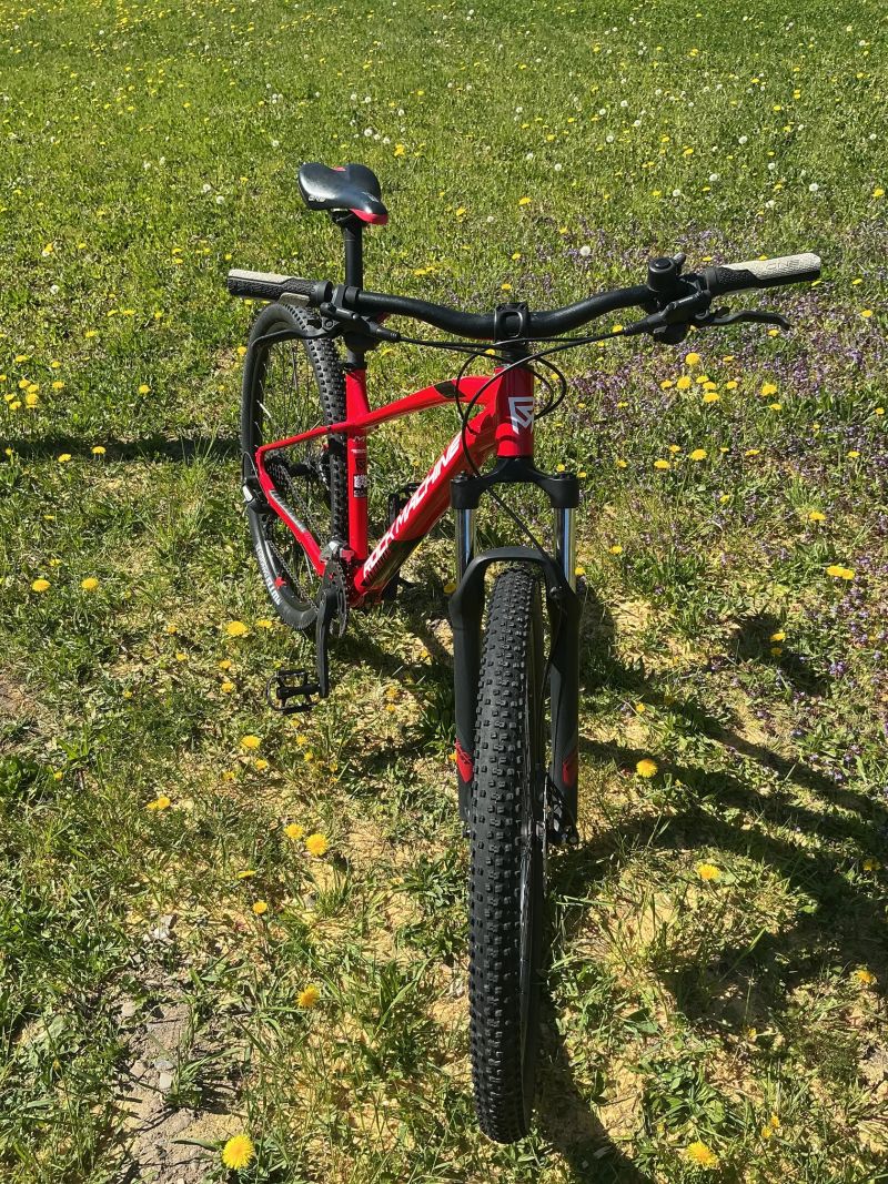 Rock Machine Manhattan