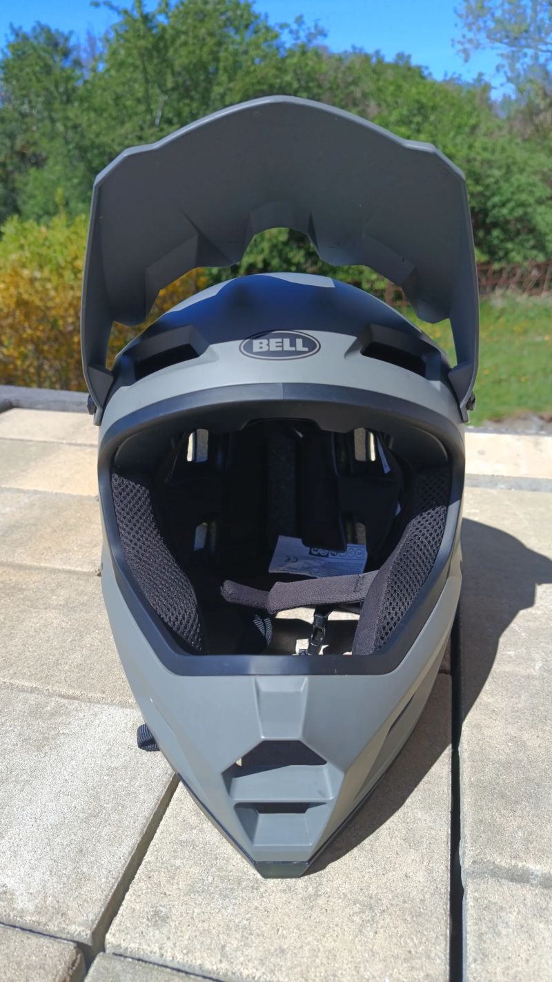 helma Bell Sanction 2