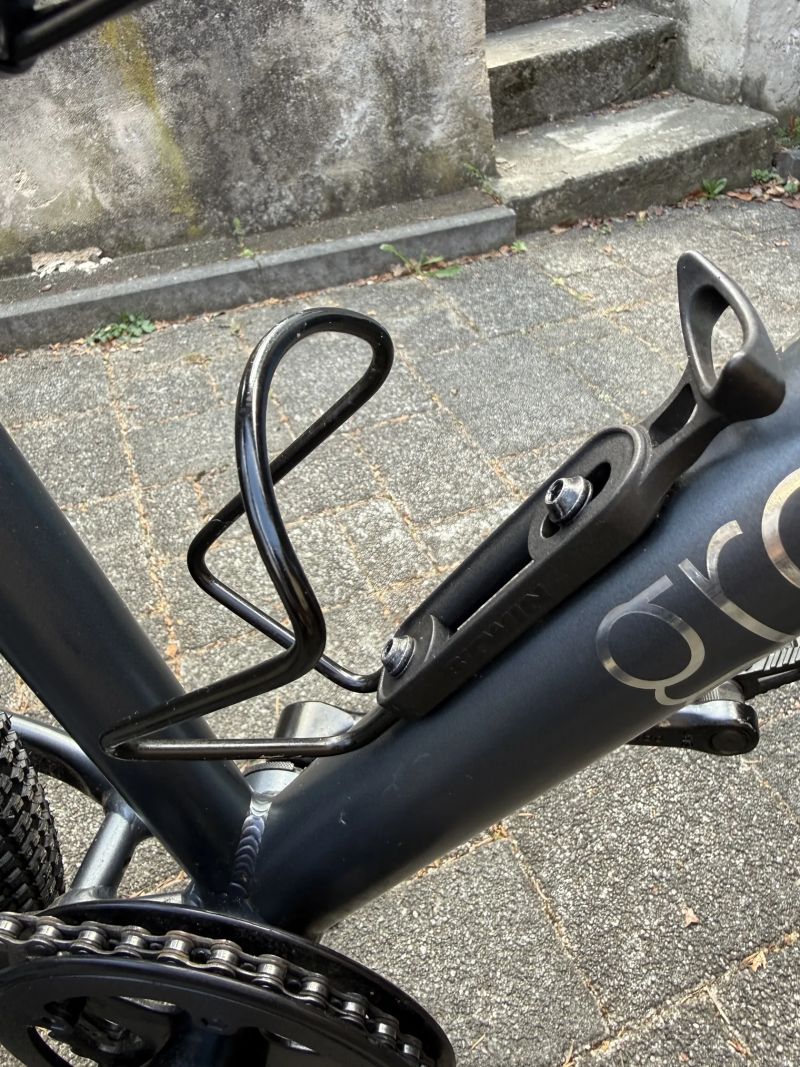 Growbike 26 pro 10-12 let (dvě stejná juniorská kola ve skvělém stavu, téměř neježděná)