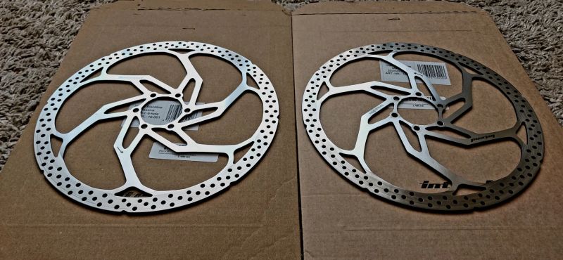 kotuče Intend Blackline Massive 203mm