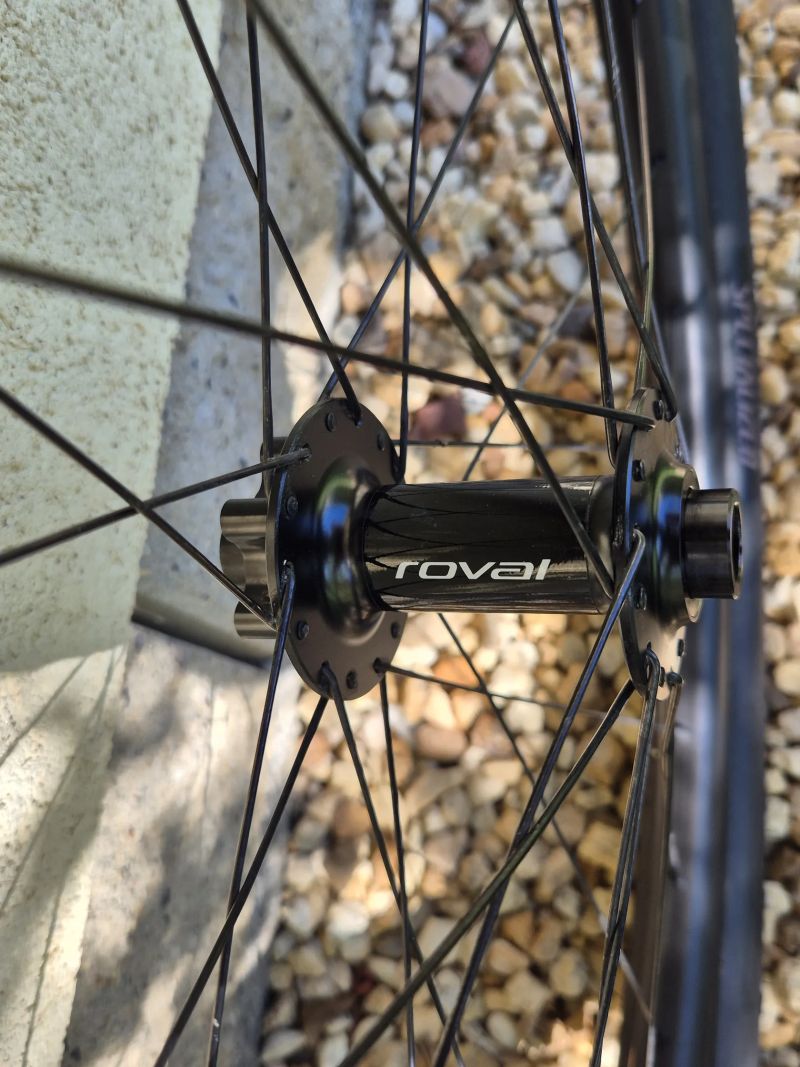 Karbonová zapletená kola Specialized Roval Control Carbon 29